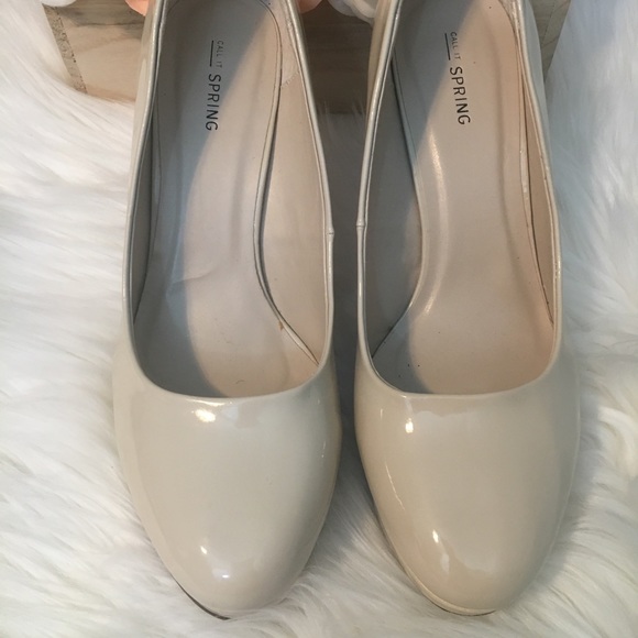Call it Spring Pumps - Picture 3 of 8